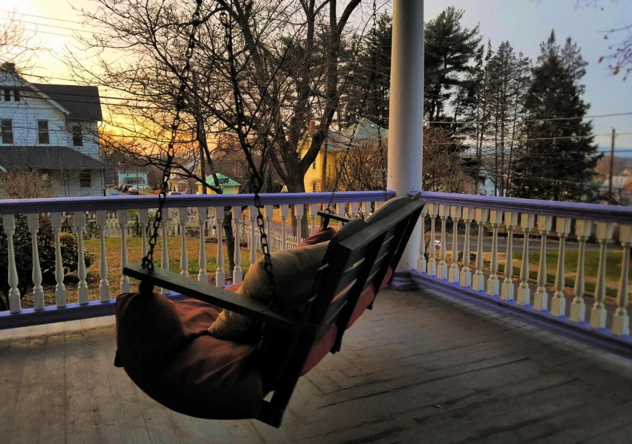 فيلا Charming Executive Victorian Mansion W/ Free Parking - Near Bucknell Milton المظهر الخارجي الصورة